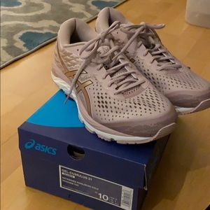Asics Gel Cumulus 21 Size 10